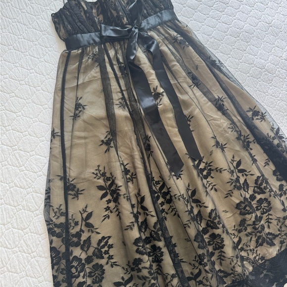 Zara Black and Tan Floral Midi Dress - Picture 5 of 6